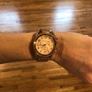 Michael Kors rose gold watch